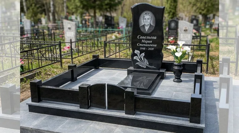 Памятник с гравировкой калл — выполненная работа «Савельева» в Набережных Челнах