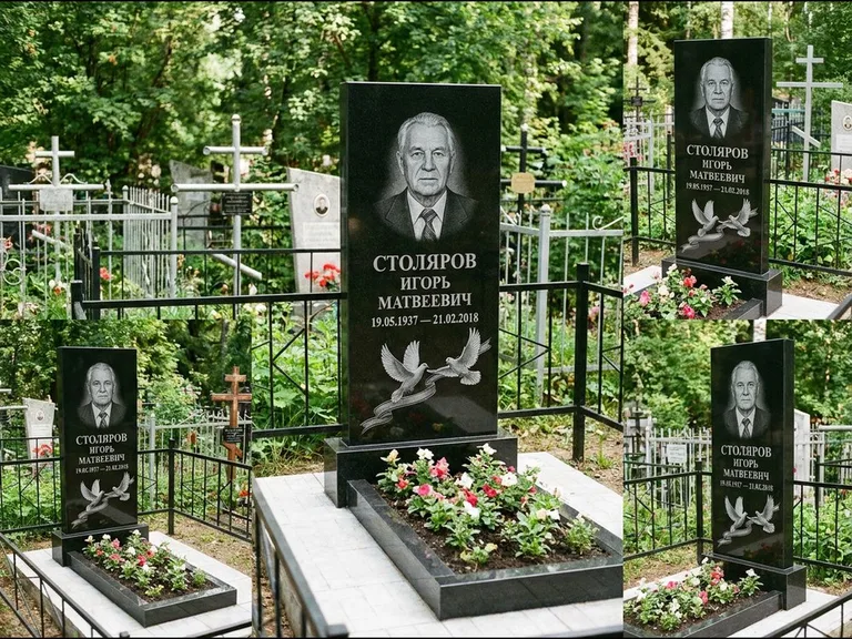 Памятник с гравировкой голубей — гравировка двух летящих голубей с лентой по диагонали стелы, работа «Столяров» в Набережных Челнах