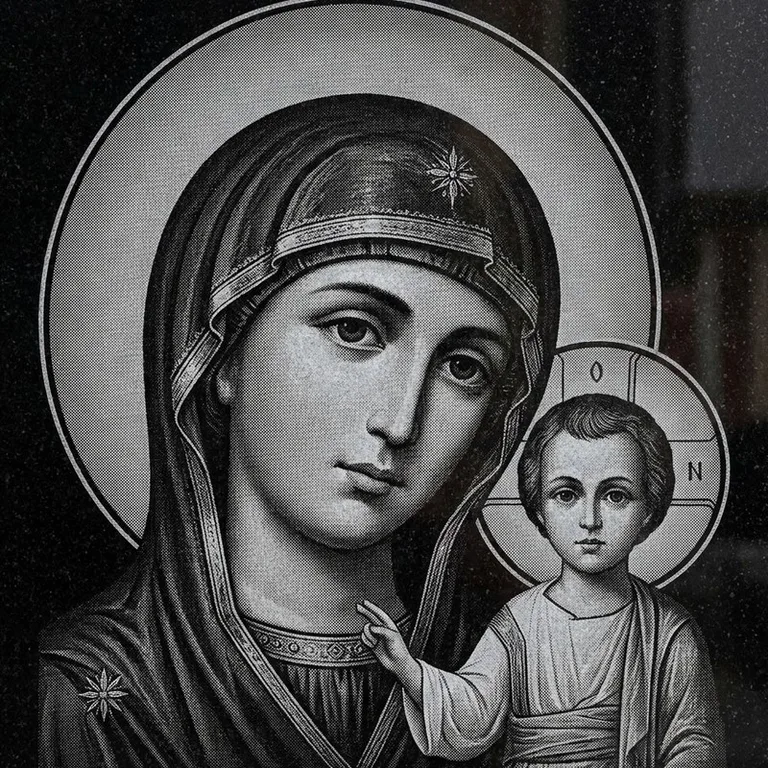Эскиз иконы: Казанская (полутон) — детальный образ Богородицы, гравировка на памятник в Набережных Челнах