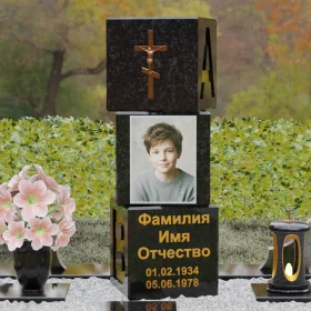 Православный гранитный памятник с крестом - П142