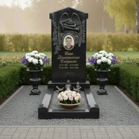 Гранитный мемориальный комплекс - ПН132