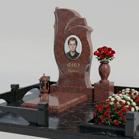 Гранитный мемориал "Волна Памяти" с зеркальной полировкой, гранит Лезниковский